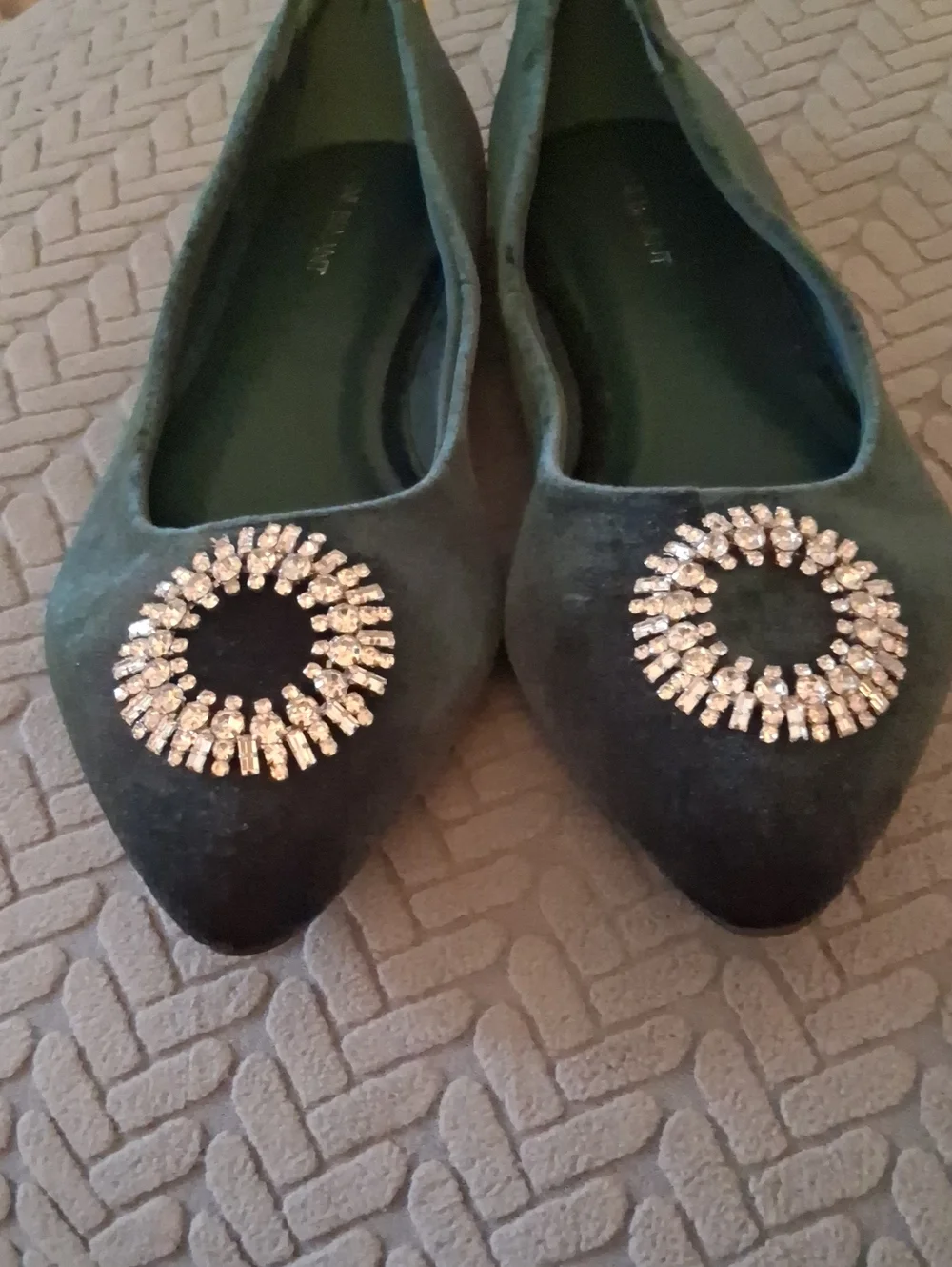 Lane Bryant Emerald Green Velvet Flats with Rhinestone Brooch